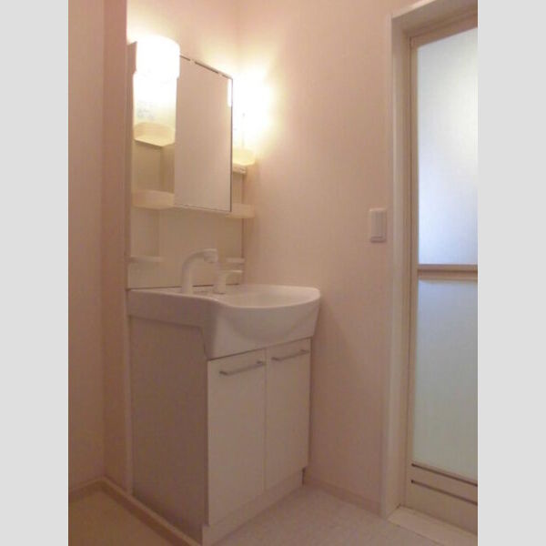 洗面所 (洗髪洗面化粧台)