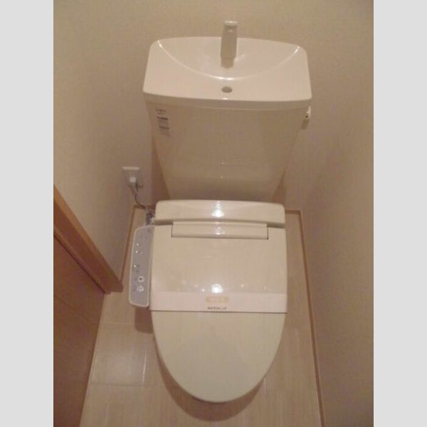 トイレ (温水洗浄暖房便座)