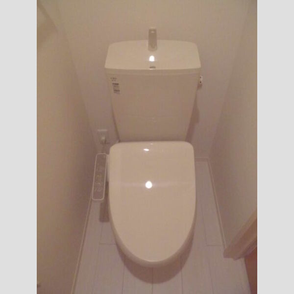 トイレ (温水洗浄暖房便座)