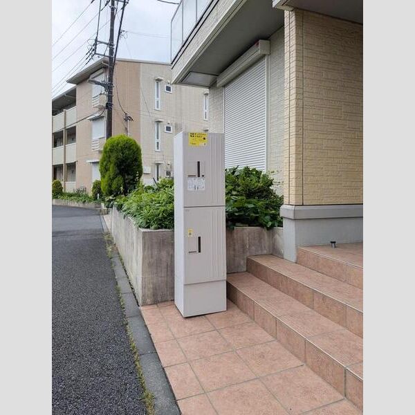 現地周辺 (宅配ボックス)