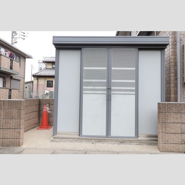 現地周辺 (ゴミステーション)