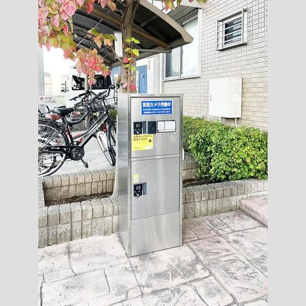 現地周辺 (A棟宅配ボックス)
