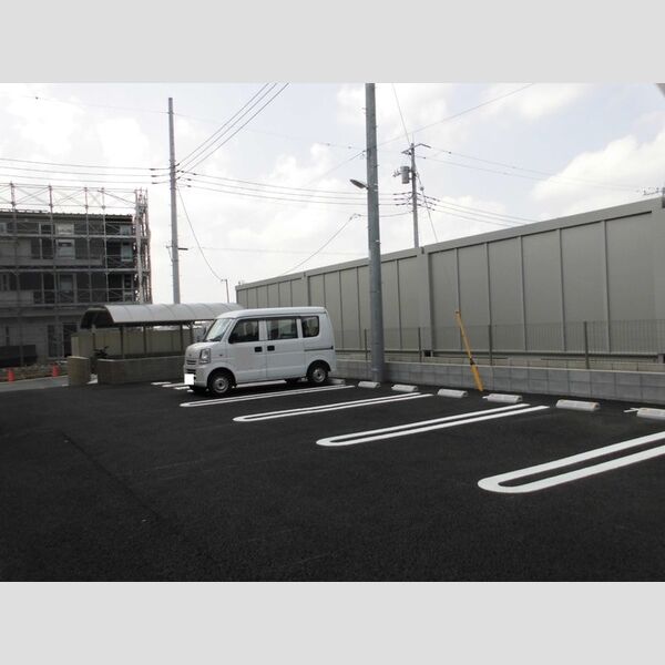 駐車場 (駐車場)