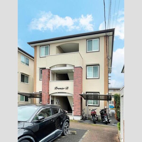 建物外観 (B棟)