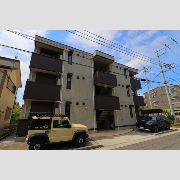 建物外観 (外観写真)