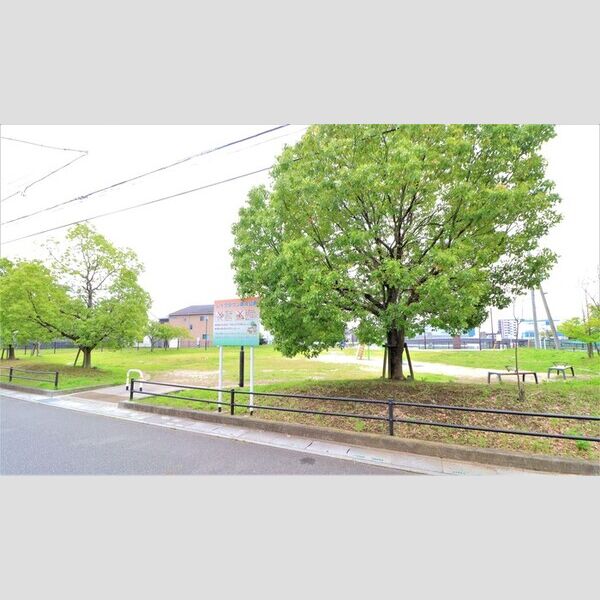 現地周辺 (レイクタウン第4公園40m)