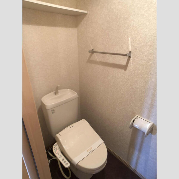 トイレ (温水洗浄暖房便座トイレ)