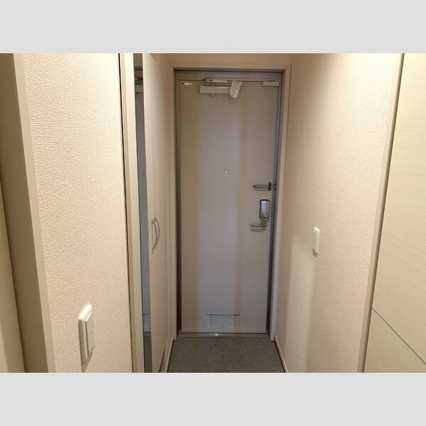 玄関 (玄関)