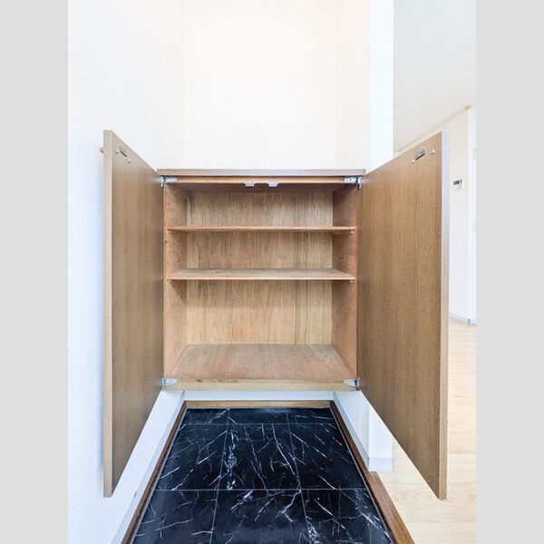 玄関 (シューズボックス)