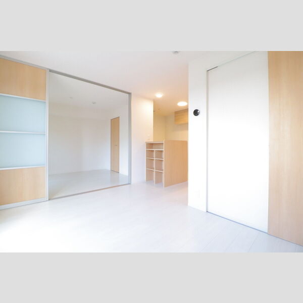 居室・リビング (LDK・洋室)