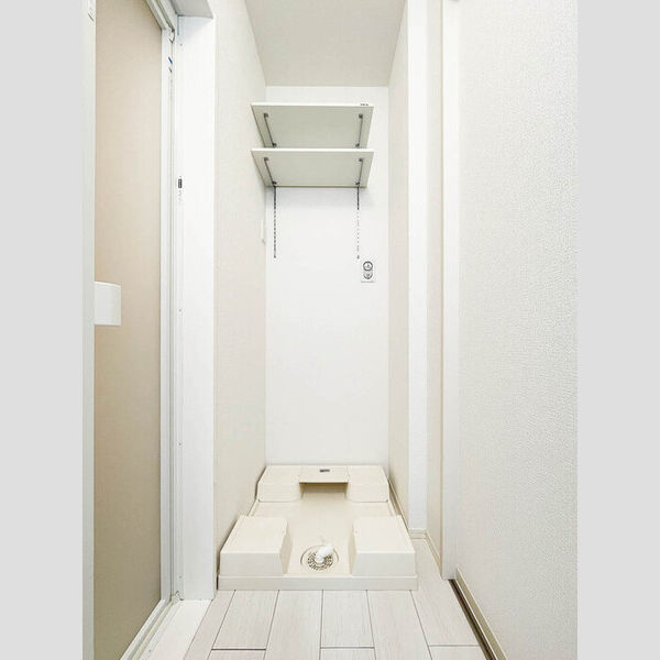 洗面所 (室内洗濯機置き場)