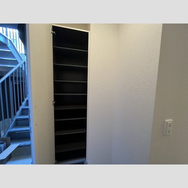 玄関 (シューズボックス)