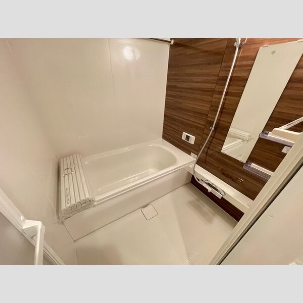 バス (浴室)