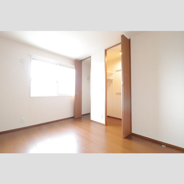 その他 (洋室)