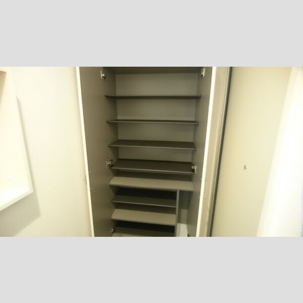 玄関 (シューズボックス)