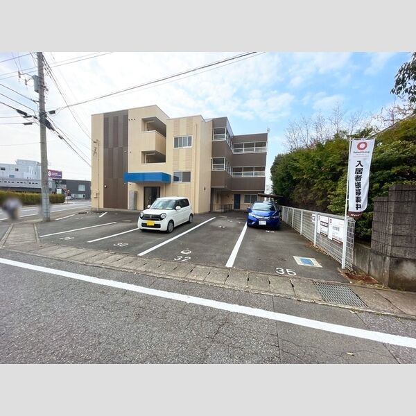 駐車場 (駐車場)