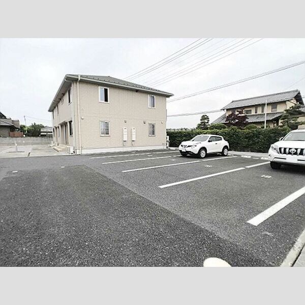 駐車場 (駐車場)