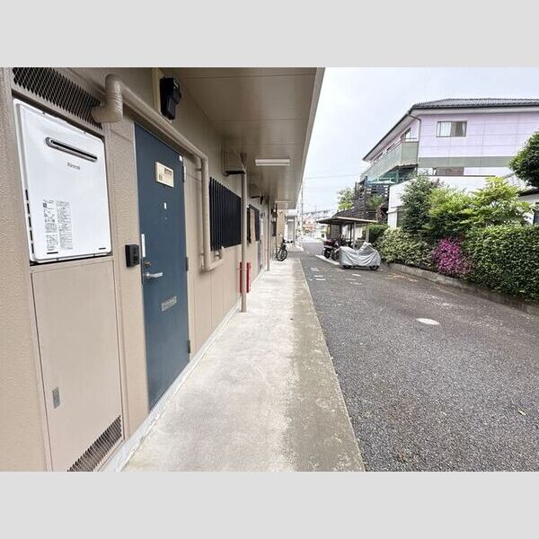 現地周辺 (ロビー)