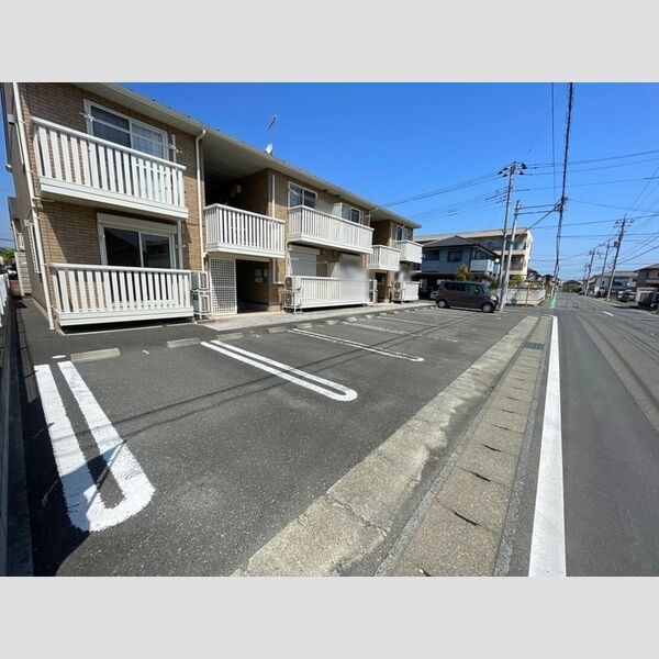 駐車場 (駐車場)