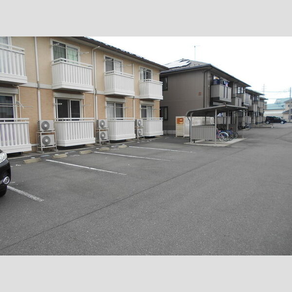 駐車場 (駐車場)
