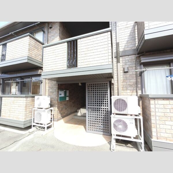 エントランス (エントランス)