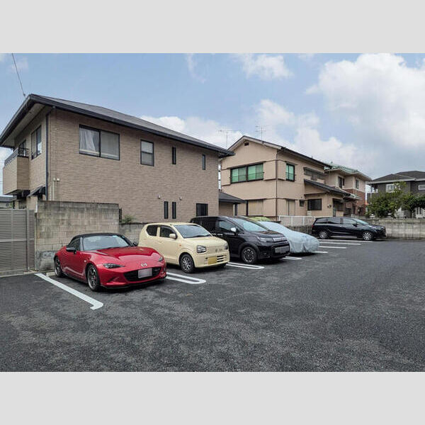 駐車場 (駐車場)