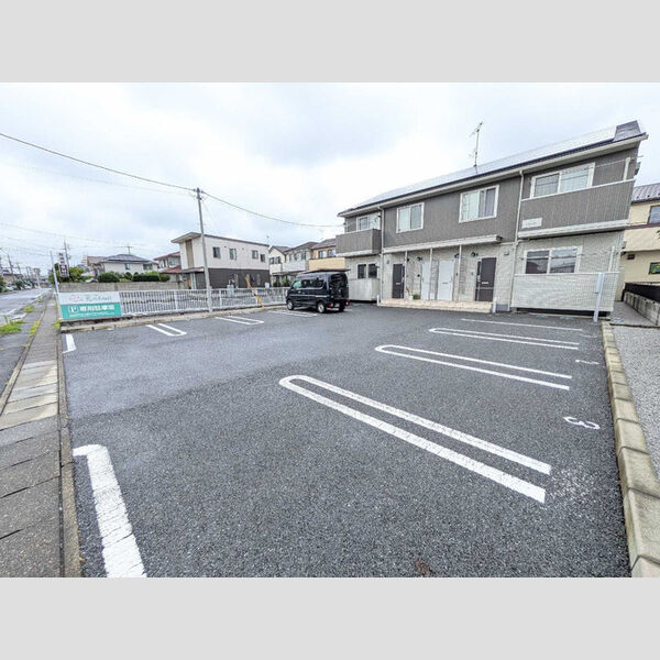 駐車場 (駐車場)