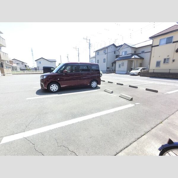 駐車場 (駐車場)