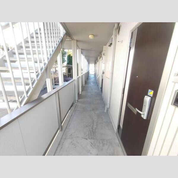 現地周辺 (ロビー)