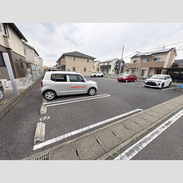 駐車場 (駐車場)