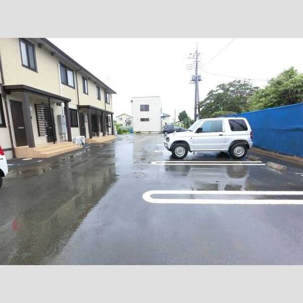 駐車場 (駐車場)