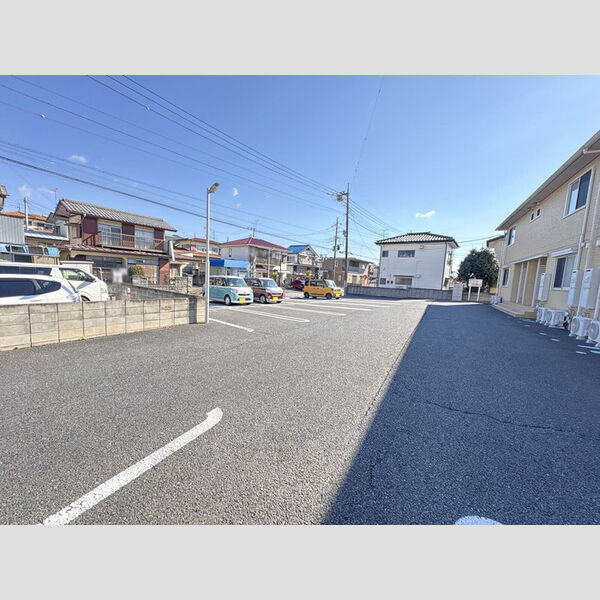 駐車場 (駐車場)