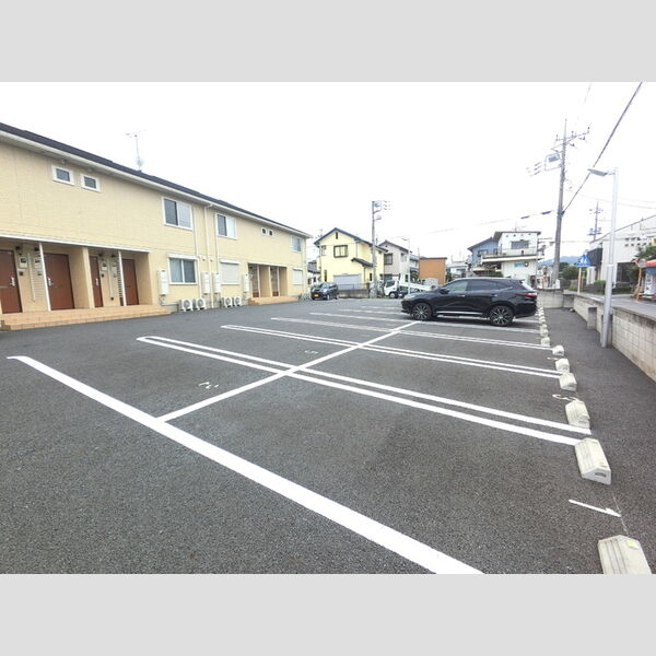 駐車場 (駐車場)
