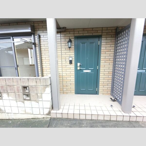 エントランス (エントランス)