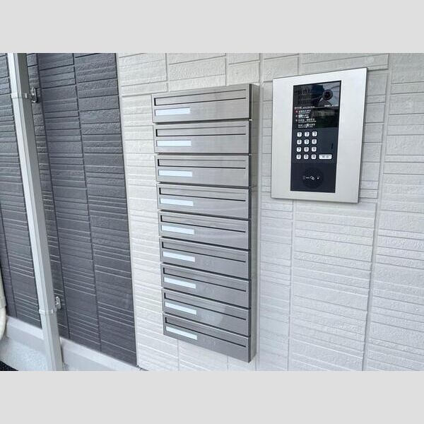 エントランス (エントランス)