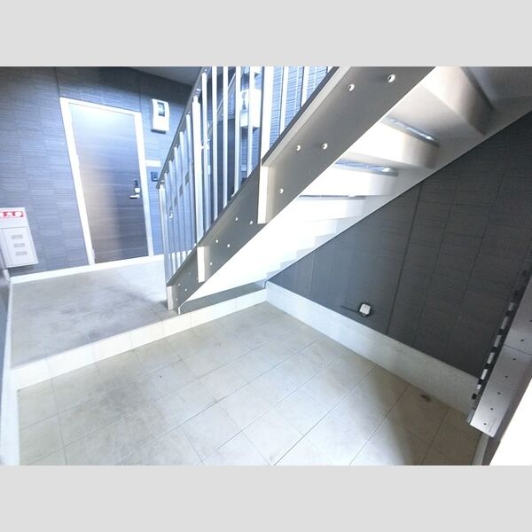 現地周辺 (ロビー)