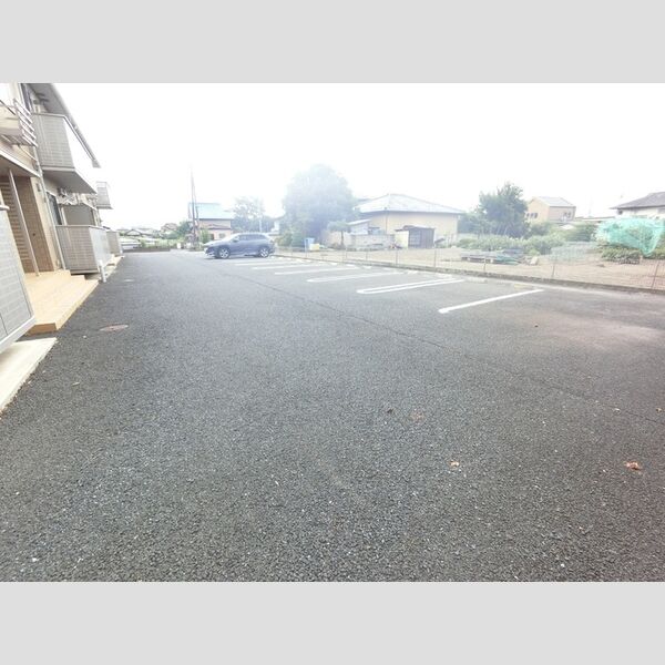 駐車場 (駐車場)