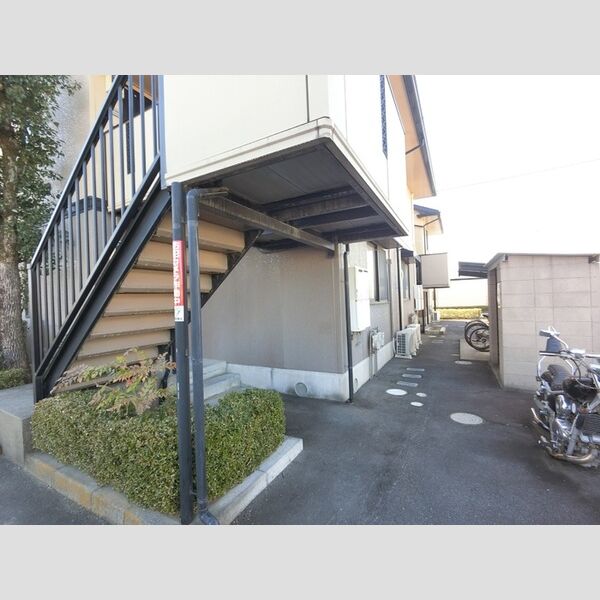 エントランス (エントランス)