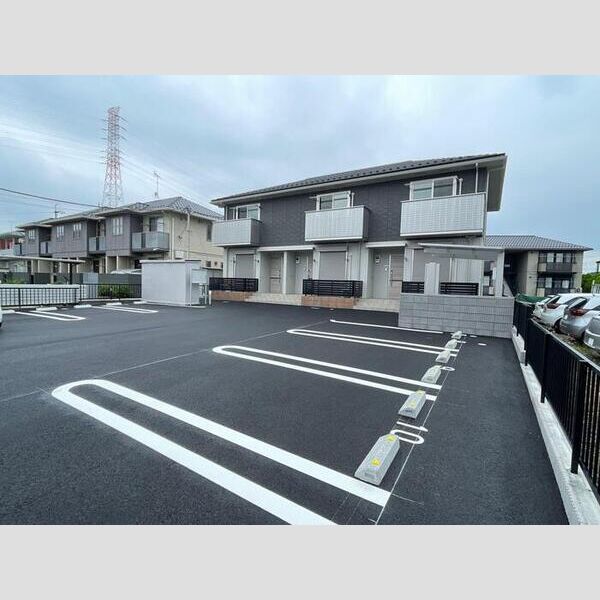 駐車場 (駐車場)