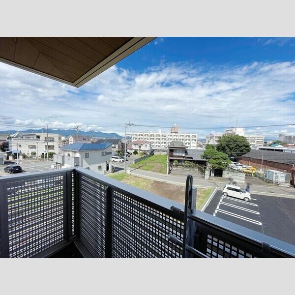 現地周辺 (部屋からの眺望です。)