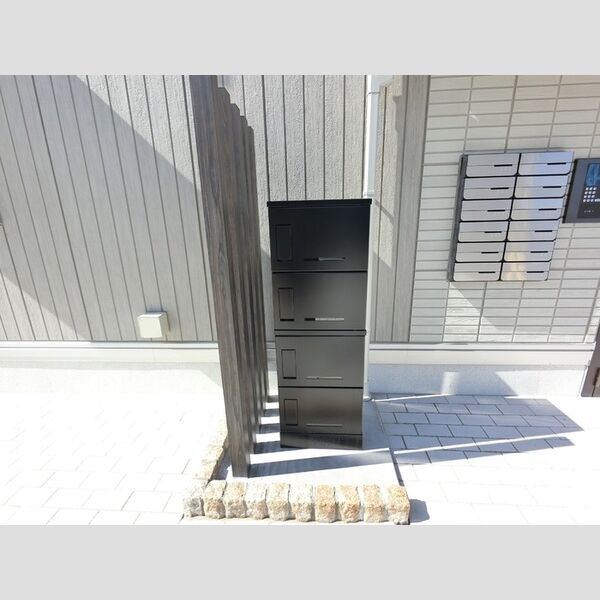 現地周辺 (宅配ボックス付いてます。)