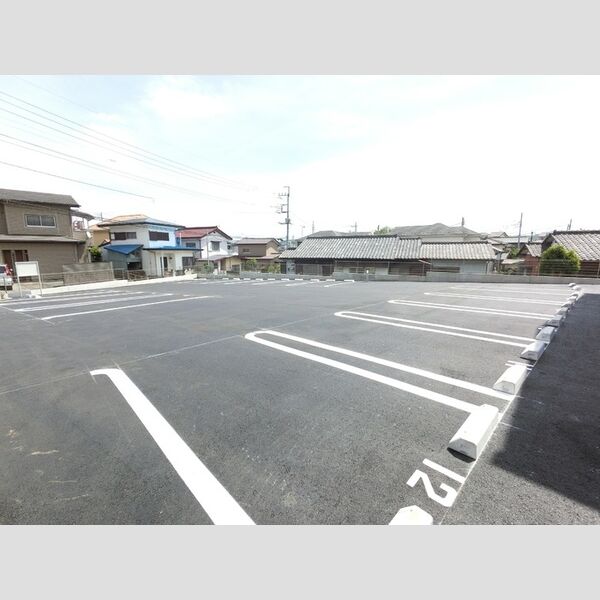 駐車場 (駐車場)