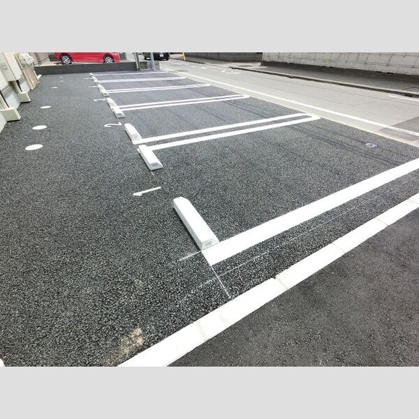 駐車場 (駐車場)