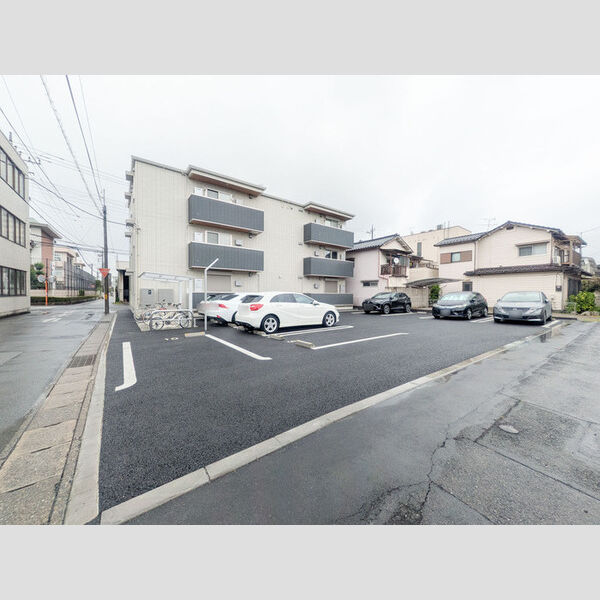 駐車場 (駐車場)