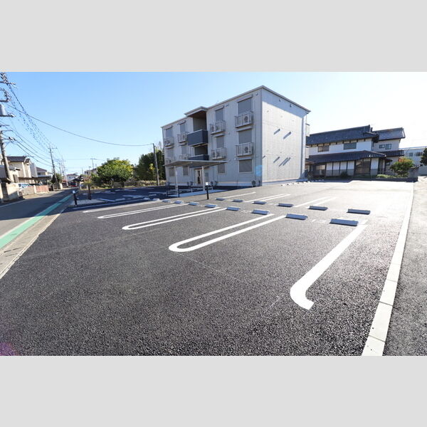 駐車場 (駐車場)