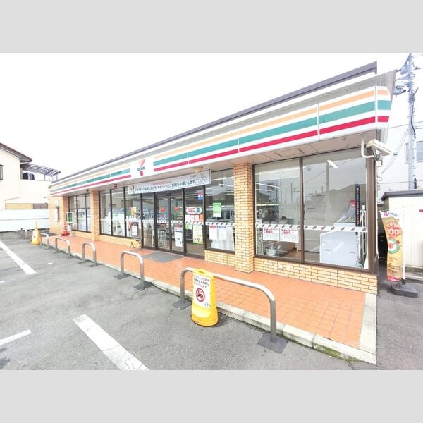現地周辺 (セヴンイレブン高崎倉賀野町上町店(370m))