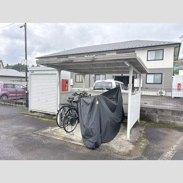 現地周辺 (駐車場)