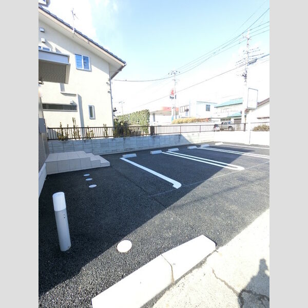 駐車場 (駐車場)