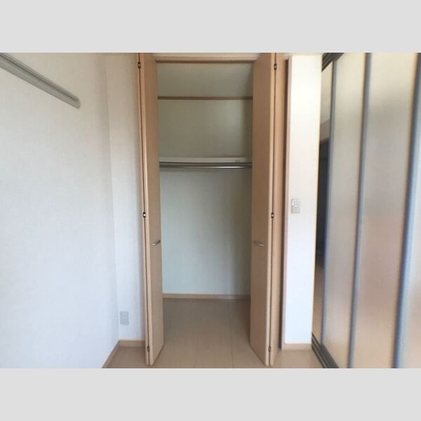 収納 (クローゼット)