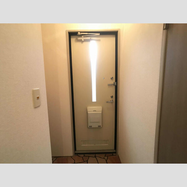 玄関 (玄関入り口)